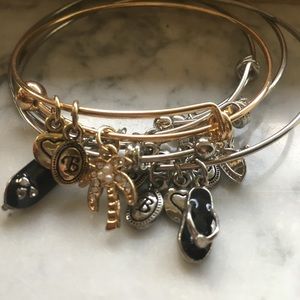 4 Bella Perlina Beachy Bangle Bracelet Bundle Set